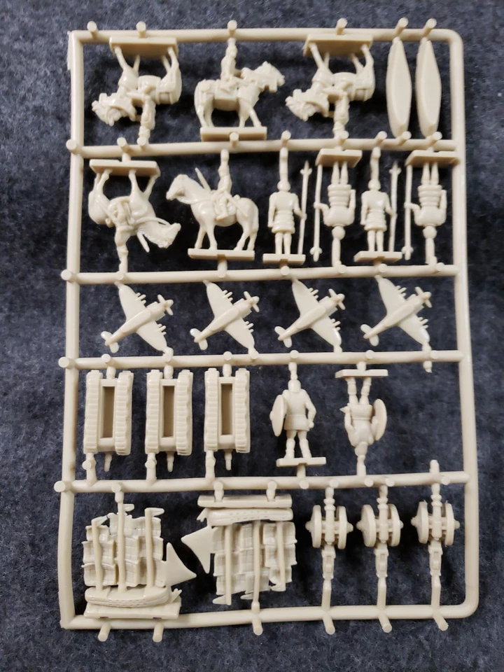 Civilization the Board Game Eagle Games  Edition TAN Plastic parts #14 (C12B1) - Image 2 of 4