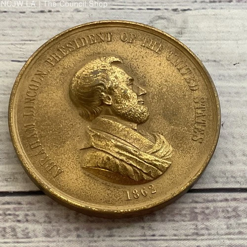 Antique ABRAHAM LINCOLN Bronze Indian Peace Medal- 3"