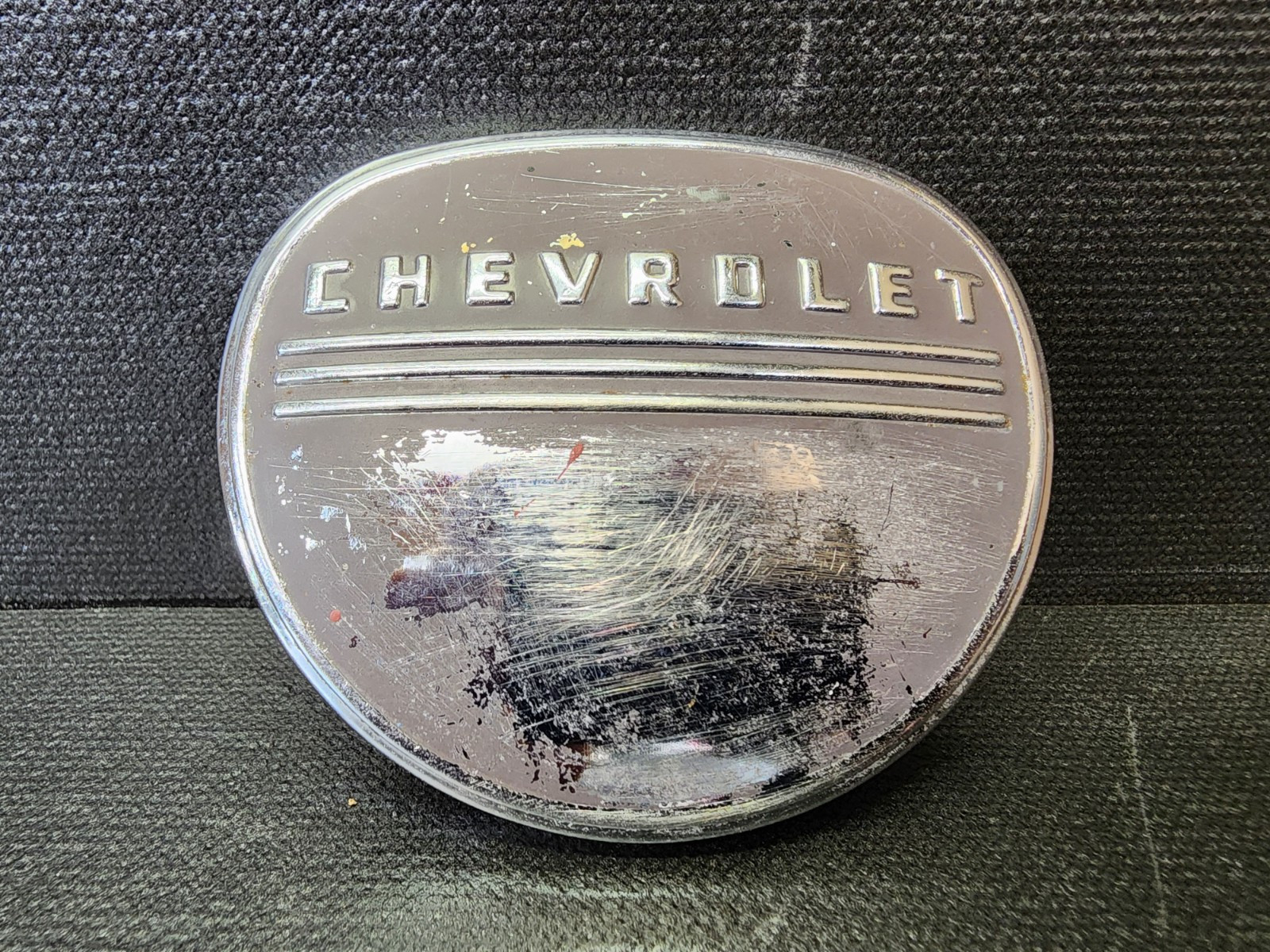 Original 1947-1953 Chevrolet Steering Wheel Horn Center Button for Chevy Truck OEM Authentic Vintage Part