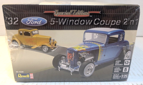 REVELL 85-4228 1:25 '32 FORD 5-WINDOW COUPE 2'n1 CAR MODEL KIT SPECIAL EDITION - Picture 4 of 6
