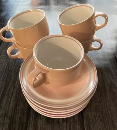 Mikasa New Avenues Carrot Kiss PT909 Japan 5 coffee cups and 6 saucers