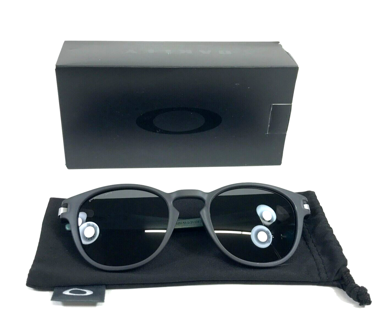 Oakley Sunglasses Latch OO9265-6253 Matte Carbon Green Frames