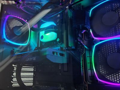 Gaming PC i5-12600KF 32GB RAM 1TB SSD RTX 3060 8GB Windows 11 PC