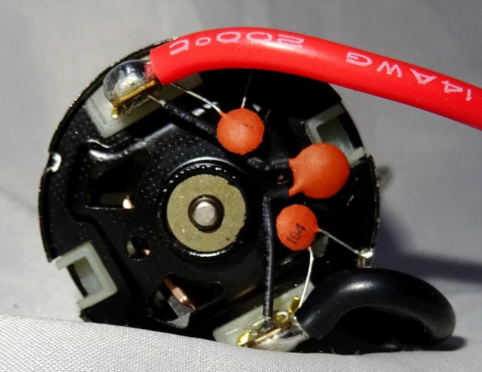 Surpass Hobby Brushed Motor for RC Cars 21T Turn 550 c/w Cooling Fan UK Seller - Image 3 of 4