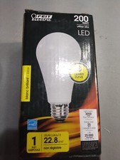 Feit Electric 200 w utilizer 25w 3000K 3050 Lumens bright White LED Light Bulb