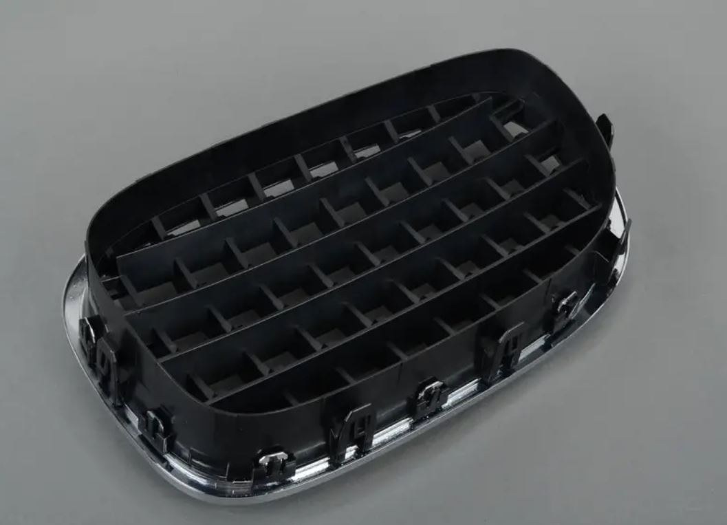 NEU BMW 7 SERIE F01 F02 F03 F04 VORDERSEITE LINKS NIERENGRILL 