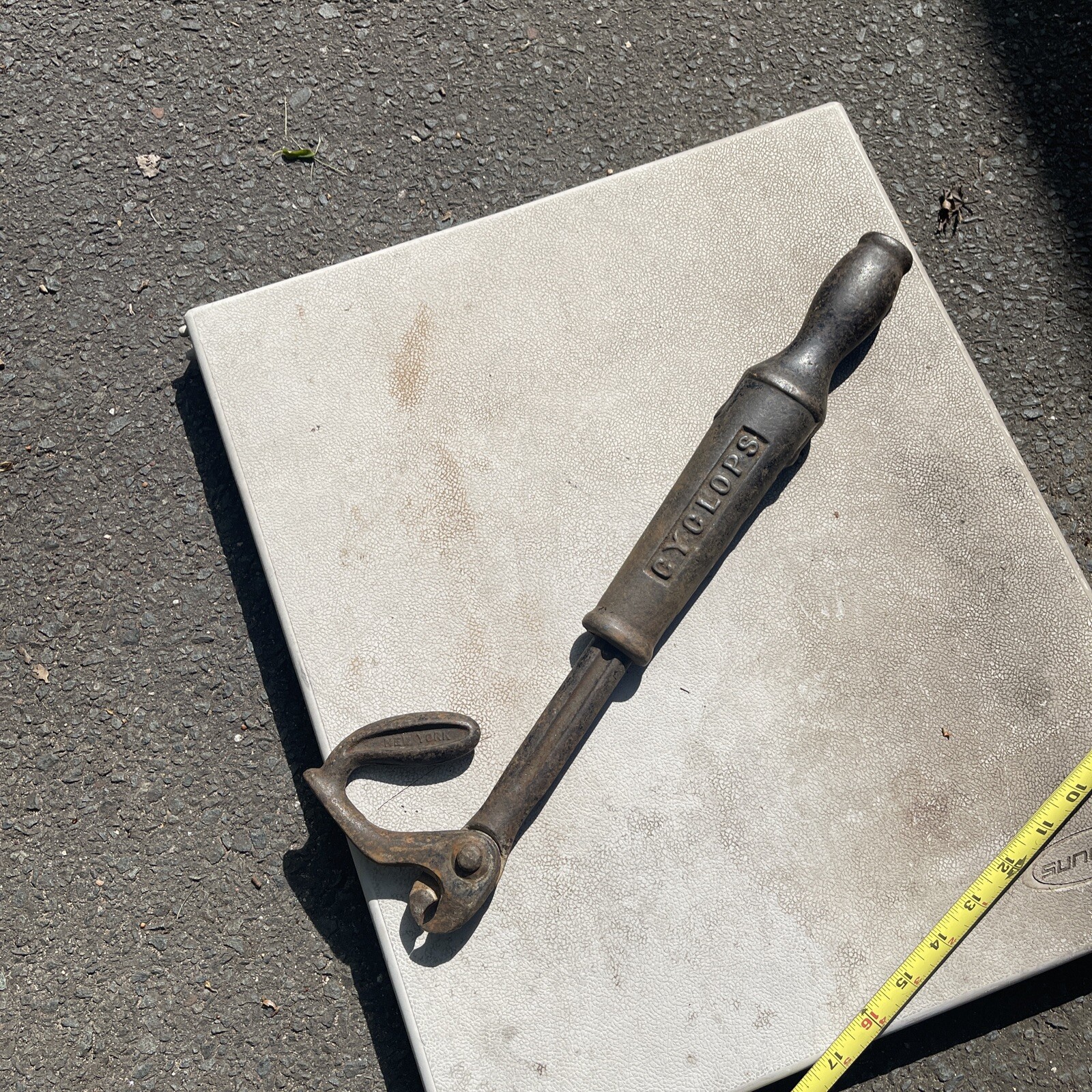 Vintage Cast Iron Cyclops Union Hardware Company Nail Puller eBay