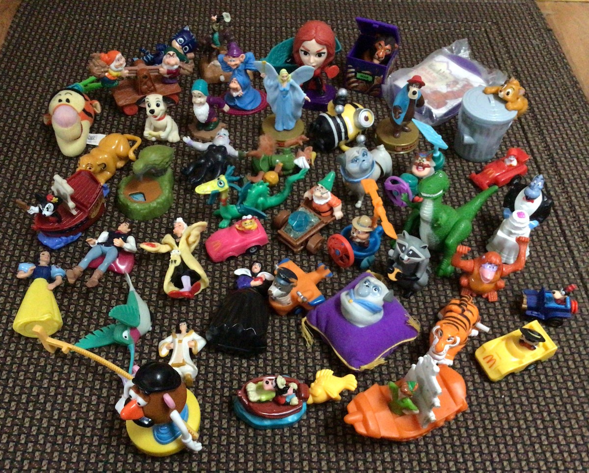 Muñecos Lote De Juguetes De Mcdonalds Juguete De Mcdonalds Luca