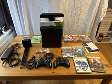 Microsoft Xbox 360 S Console with Kinect and Game Bundle 2x Controllers Tested