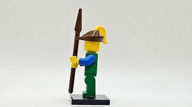 LEGO minifigure Blue Forestman cas135 Castle Forestmen 6077 large yellow plume