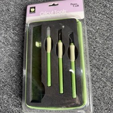 FACTORY SEALED Cricut Tool Kit 7 Piece With Case 290004 New Scrapbooking