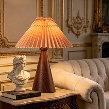 Metal Table Lamp for Luxurious Classic Living Room