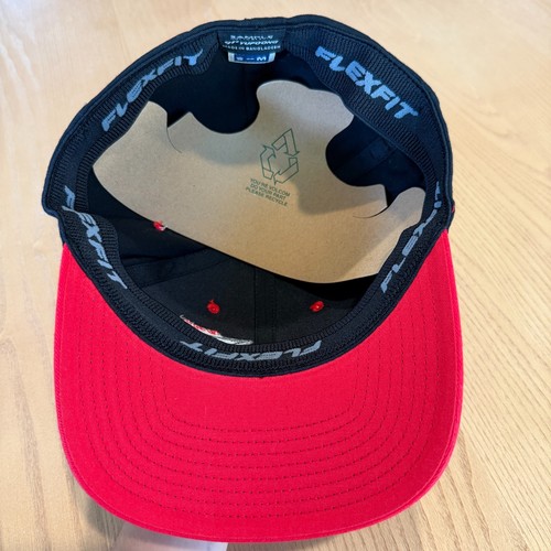 NUEVO Gorra Volcom Negra Logo Talla Mediana Flexfit Informal Adulto MUESTRA - Imagen 6 de 7