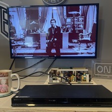 Sony Blue Ray BDP-S580 3D Wi-Fi BR Disc/DVD Player No Remote Works Good