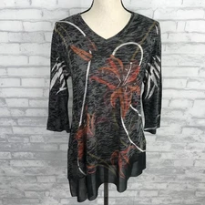 Jess & Jane Floral Burnout Tunic Top Shirt Size M Asymmetrical Hem Knit Casual