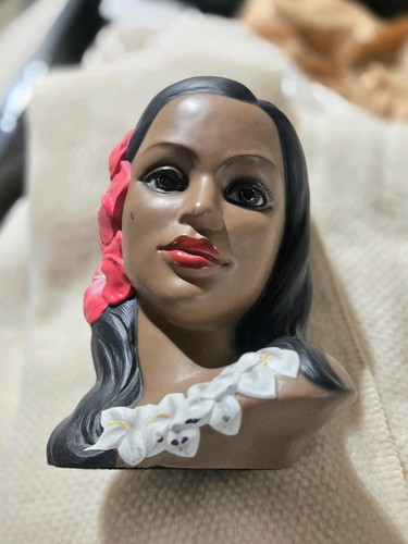 Lego Japan Hawaiian Polynesian Girl Bust Sculpture Hibiscus Tiki Bar Decor Lei