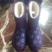 UGG Girls' Classic II Iridescent Stars Boots SIZE: 6 Big girl