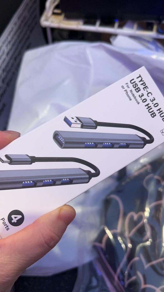 USB C Hub 4 Ports, 5V/3A USB C to USB Adapter with USB 3.0, USB Hub 3.0