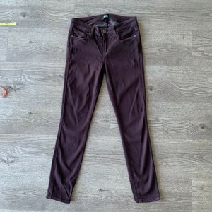 size 27 pants womens