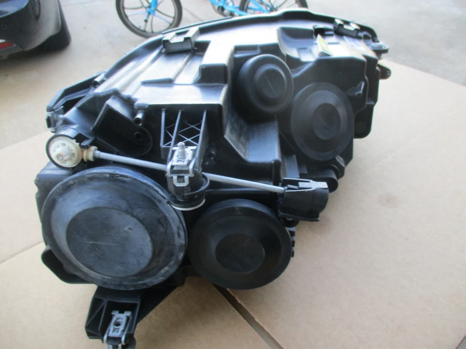 FARO DERECHO PASAJERO AFTERMARKET PARA VOLKSWAGEN GOLF 2015 2016 2017 Foto 4 de 4