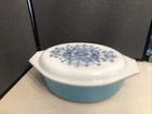 Vintage Pyrex Blue Lace Doily Promotional Oval Covered Casserole 045 2.5 Qt.
