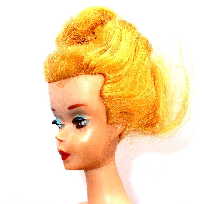 Vintage 3 Ponytail Barbie Doll Blonde Case Clothes Zebra Suit Shoes