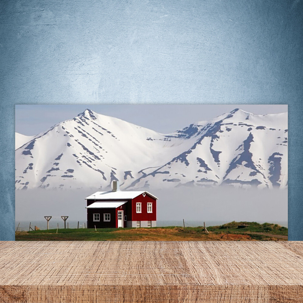 Crédence en verre 100x50 pour une cuisine esprit chalet de montagne chaleureuse