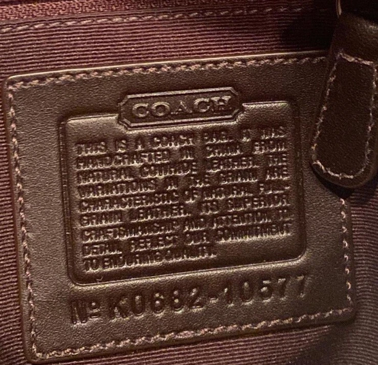 Borsa Coach Y2K SoHo in pelle di vacchetta nera 10577 con fibbia e patta vintage