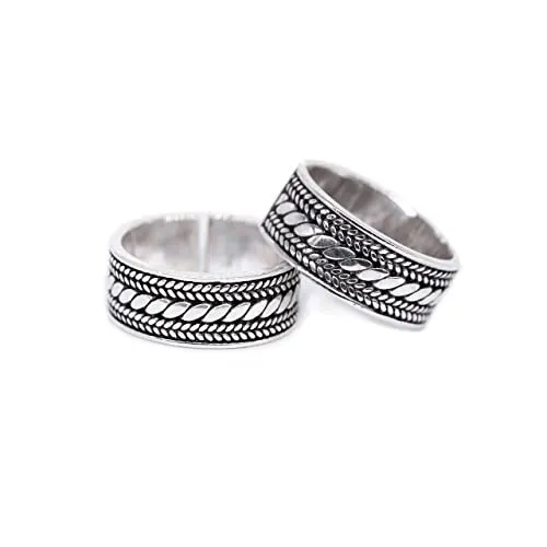 THE QALB Metal Brass Adjustable Toe Ring for Women - 4 Pair Oxidized  Elegant Silver Toe Rings (Leg Finger Rings) oxidised Brass Designer  Adjustable Free Size Ring for Women and Girls :