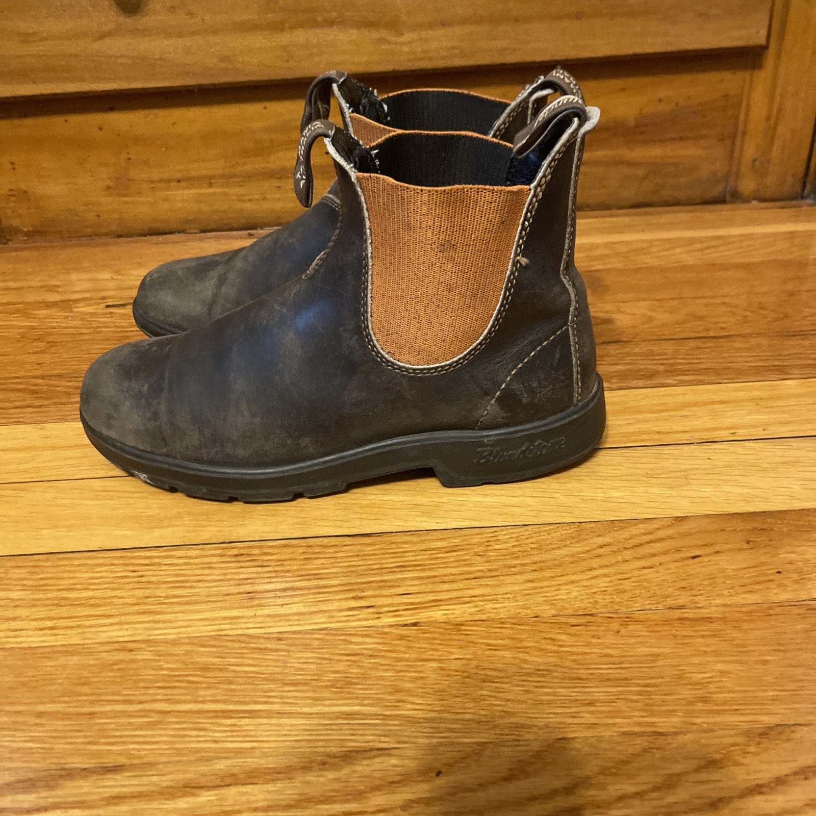 Blundstone  Chelsea Leather Boot Rare Burt Orange Tab Women’s AU6/ US9 image 3