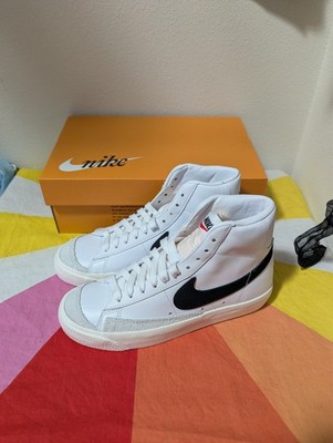 nike blazer mid 77 black and white size 6