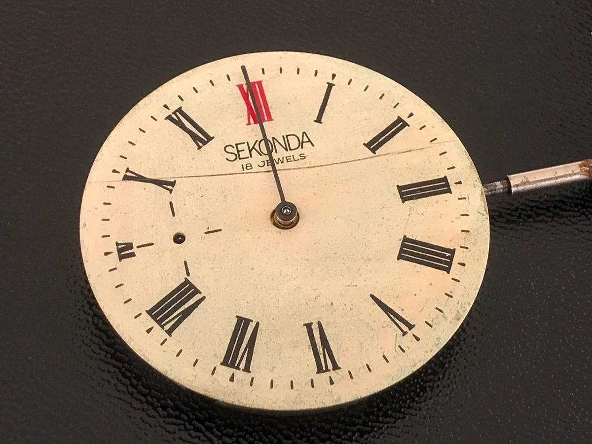 Reloj Bolsillo Sekonda Manual Mecánico Completo Cazador Plateado Blanco Esfera Romana
