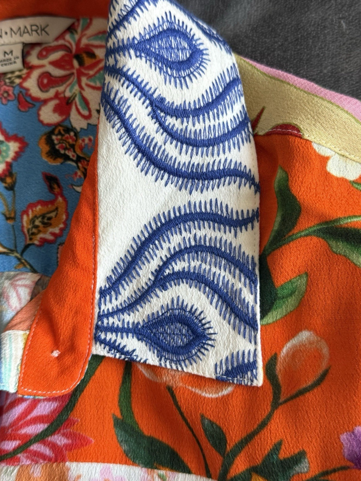 JOHN MARK Patchwork Floral Print Roll Tab Sleeves… - image 11