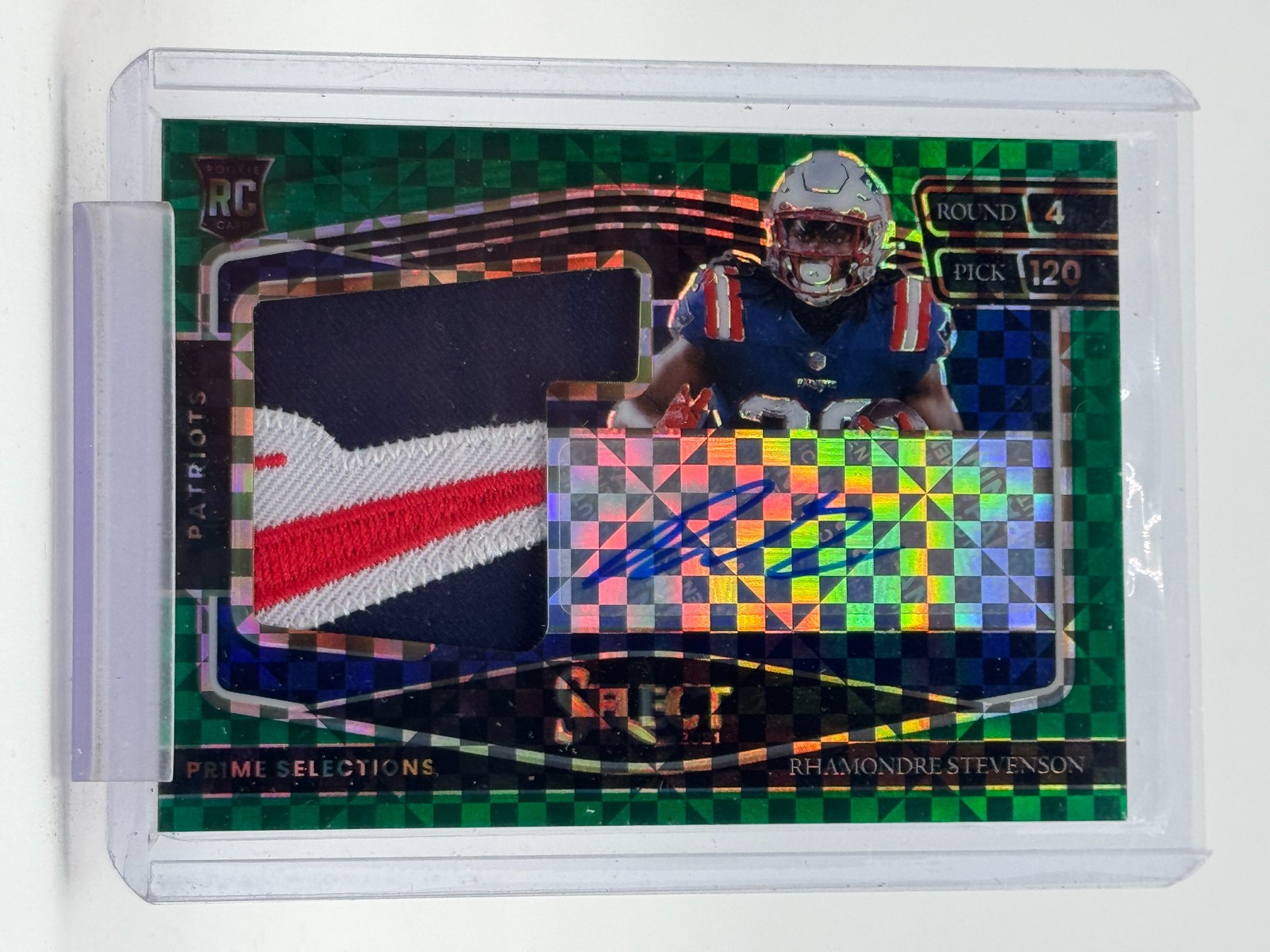Rhamondre Stevenson Panini Select Prime Selections Signatures #PSRST Green Team Logo