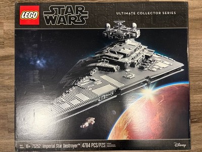 LEGO Star Wars UCS Imperial Star Destroyer 75252 W/Box & Manual - Incomplete
