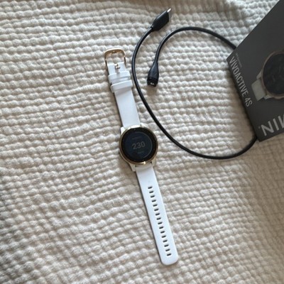 Garmin Vivoactive 4S GPS Smartwatch White Gold Heart Rate Stress