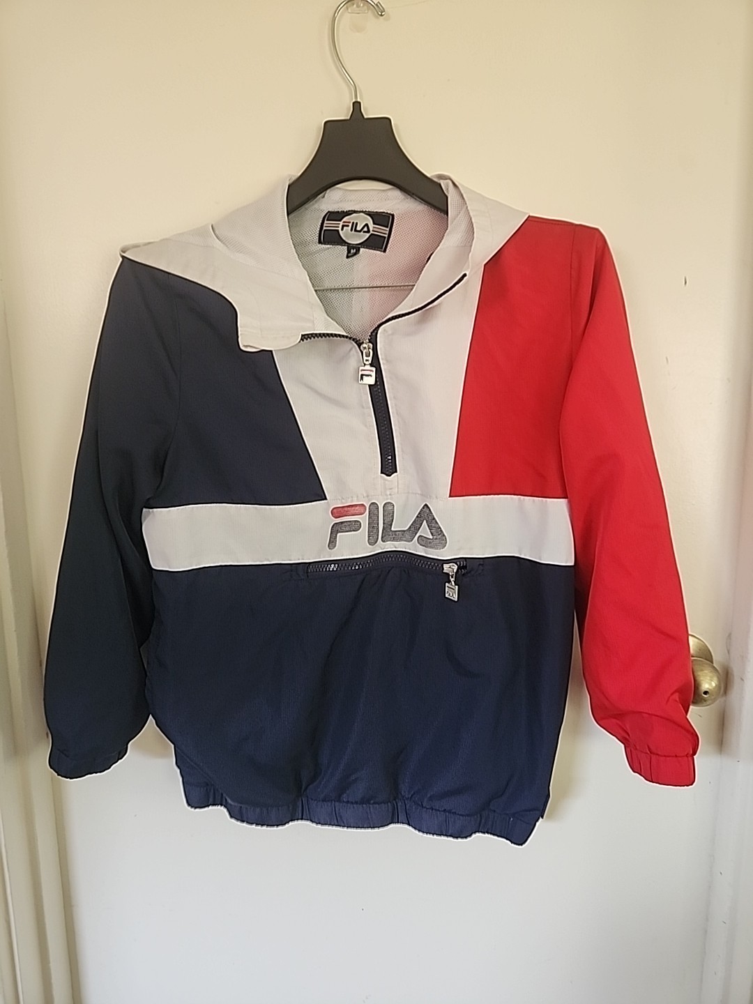 Giacca a vento vintage Fila anni 90 pista unisex taglia media full zip
