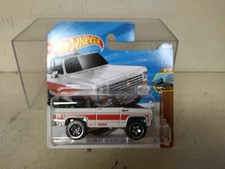 CHEVROLET BLAZER 1975 CUSTOM WHITE 5/10 DIRT 1:64 HOT WHEELS