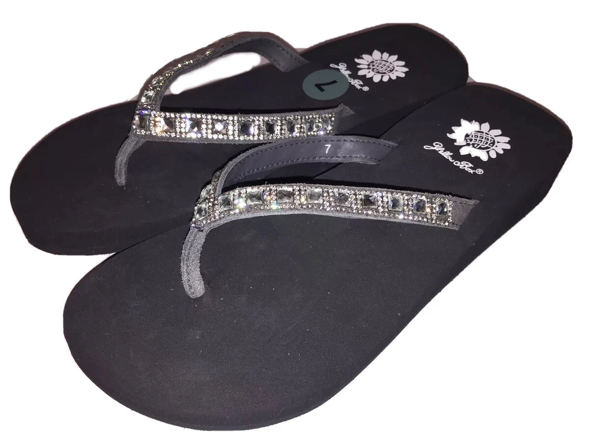 Yellow Box Flip Flops Gray Sparkle Jeweled Rhinestone Shiny Sandals Saydee
Opens in a new window or