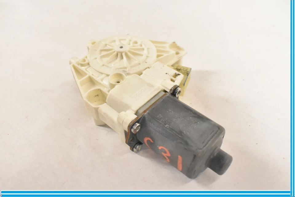 ДВИГАТЕЛЬ РЕГУЛЯТОРА СТЕКЛА ЛЕВОЙ ВОДИТЕЛЬСКОЙ ДВЕРИ MERCEDES BENZ OEM W164 W251  - Изображение 3 из 4