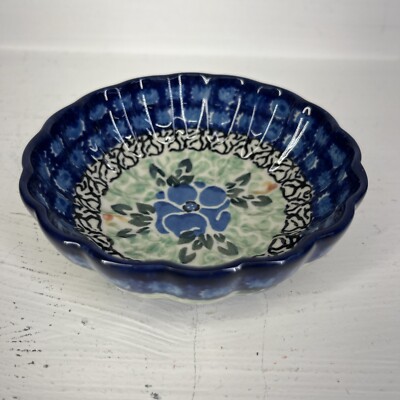 Polish Pottery Bouquet Scalloped Bowl 4.5  Artystyczna Unikat Boleslawiec