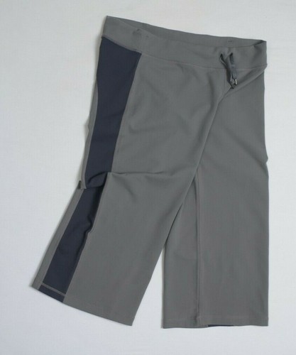Lululemon Donne Crop Pantaloni Pantaloni US12 UK16 Grigio rilassato Fitness  Yoga Danza Run | eBay
