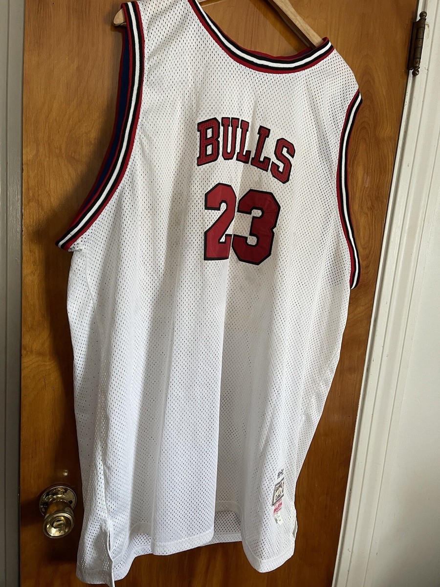 人気Mitchell & Nessシカゴブルズ23Michael Jordan Vintage NBA Chicago Bull #23 Michael Jordan (Mitchell & Mess 91-92