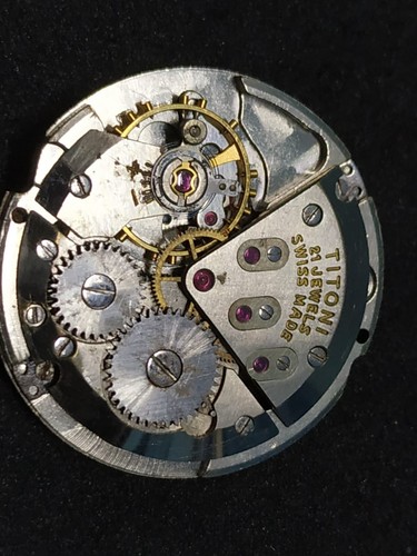 TITONI WINDING MOVEMENT DATE ON-3 CROWN AT-3 O'CLOCK CAL NO.ETA-2409 B-265 - Picture 23 of 24