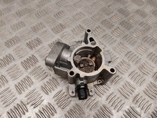 Pompe à essence Audi Q3