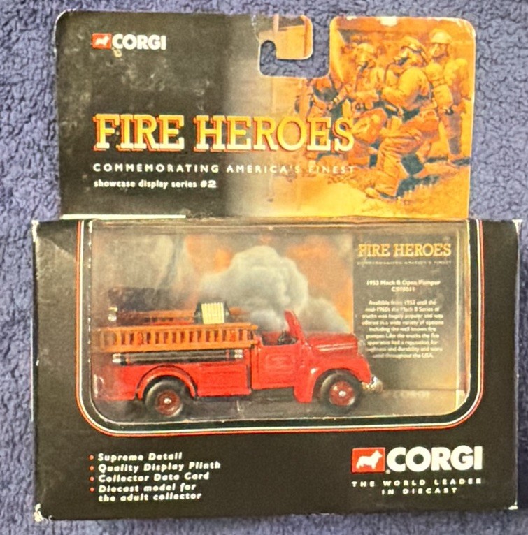 Corgi Fire Heroes CS90011 Mack B Open Pumper Boston F.D. Diecast Model