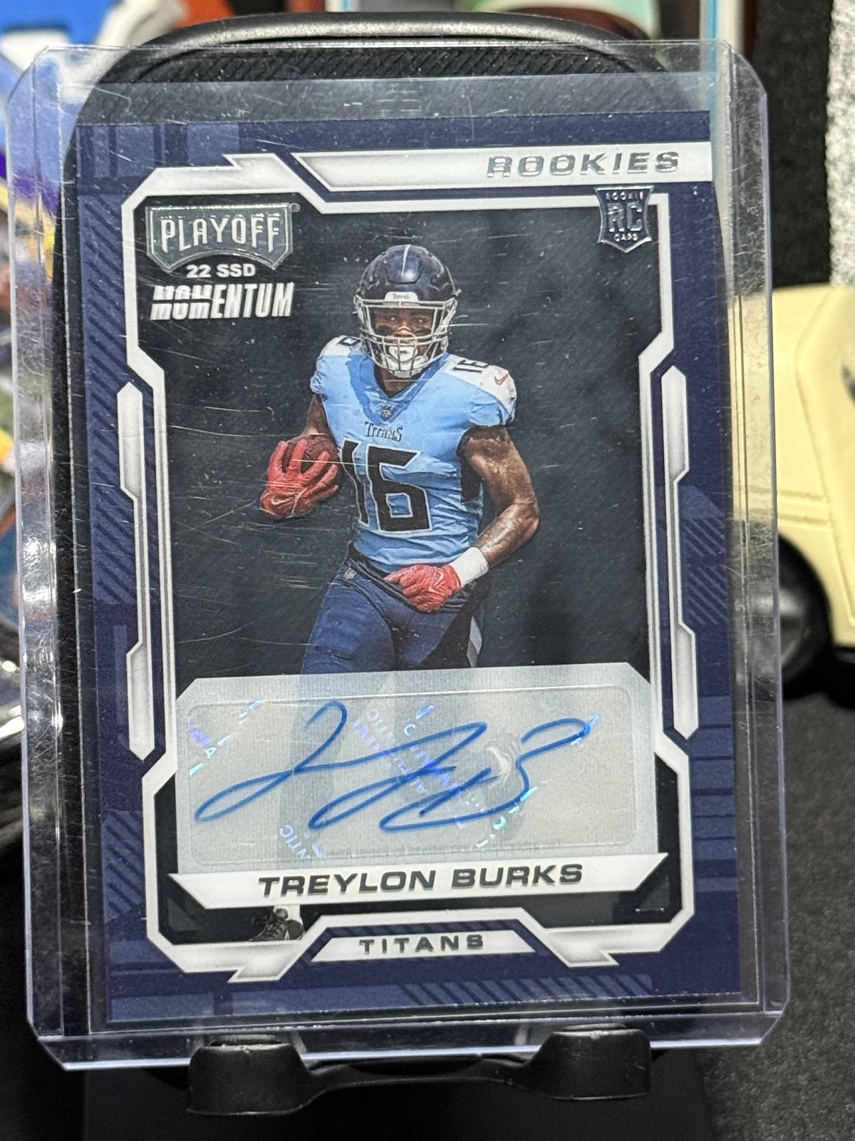 2022 Panini Chronicles #PMR-12 Treylon Burks Playoff Momentum Rookies Autographs