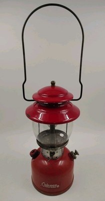 Vintage 1963 Coleman Model 200A Red Lantern w/ Globe Single Mantel Works!