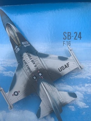 Matchbox Skybusters SB24 F16A