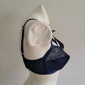 Dita Von Teese Madame X Wireless Bra 34D Navy Blue Cut Out D52945 Pinup Sexy
